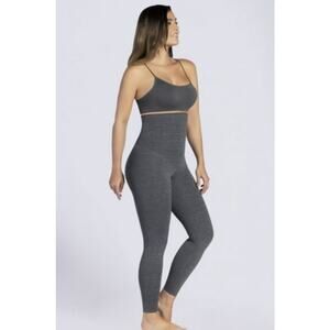 Brand New Curveez Women's Medium Curvy Hi Waist Shaping Leggings Grey